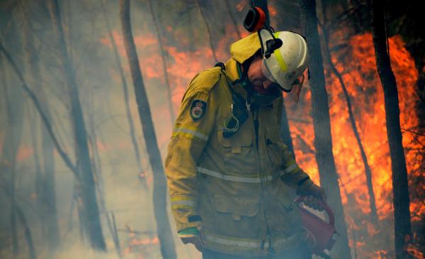 Australia, lacrimi şi foc. Echipa Observator va transmite din zonele devastate de incendii