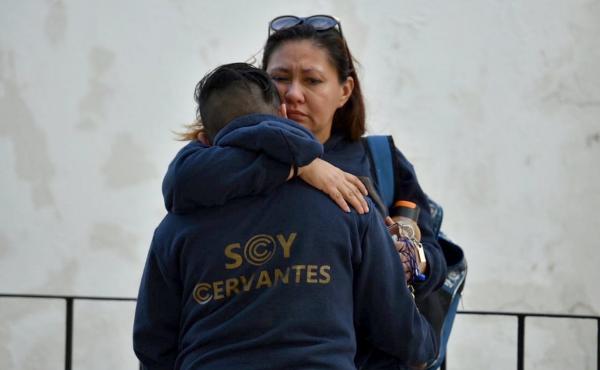 Elevul de 11 ani care și-a ucis profesoara în Mexic a ascuns armele în toaletă