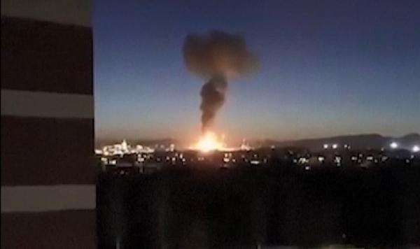 O explozie la o fabrică în Spania a ucis un bărbat aflat la 3 kilometri distanţă (Video)