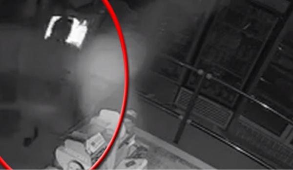 Automat de încasat facturi, furat dintr-un magazin din Cluj