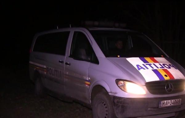 O femeie a fost înjunghiată la băutură de iubitul ei, un bărbat cu 15 ani mai tânăr, în Vaslui