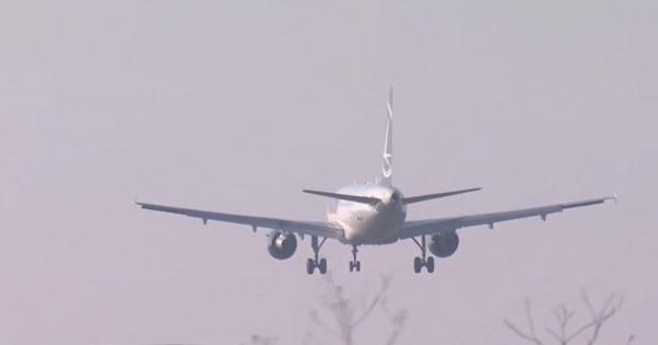 Piloţii de avion ameninţă cu greva, dacă li se taie pensiile de serviciu