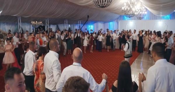 Un studiu arată că românii se tem de boală, nunți și bebeluși