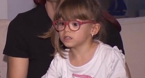 Vreau să ajut! O fetiță are nevoie de două operații costisitoare pentru a duce o viaţă normală