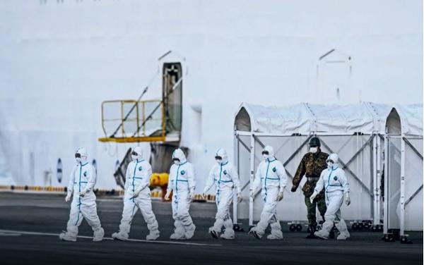 Românul infectat cu virusul ucigaş din China, mesaj către rudele din ţară