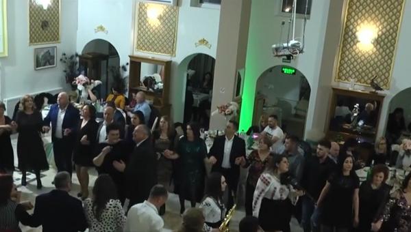 Vânătorii din Neamţ au încheiat sezonul cu muzică şi bucate alese