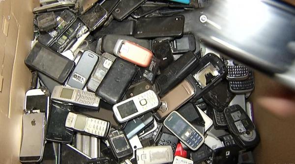 Unde reciclăm telefoanele vechi. Cu ce beneficii ne putem alege
