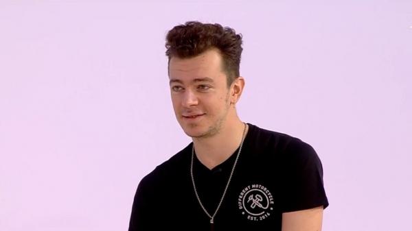 Jean Gavril, melodie nouă inspirată din relația de cuplu. Soția lui dansează în videoclip