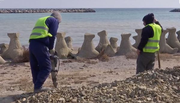 A început reabilitarea falezei dintre Mangalia şi Saturn