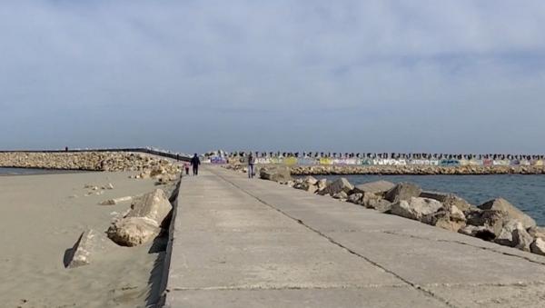Românii încep să facă rezervări pentru minivacanțele de Paște, Rusalii și 1 Mai