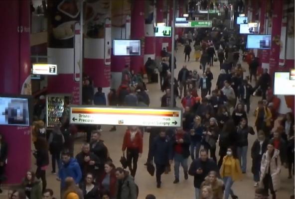 Metroul bucureştean a fost arhiplin, în ciuda măsurilor pentru combaterea coronavirusului