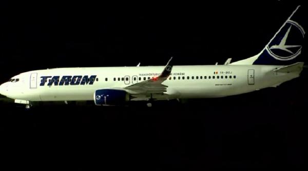 TAROM îşi suspendă toate zborurile interne