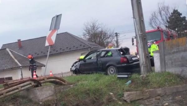 Bărbat băut la volan, accident teribil în Bistriţa-Năsăud. Fiul său de 5 ani a murit