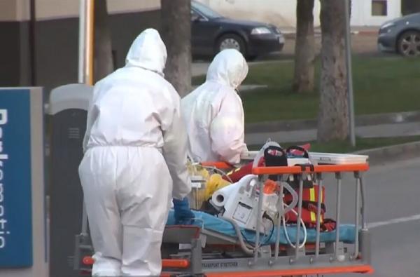 Spitalele au început cursa înarmării pe cont propriu cu echipamente de protecție