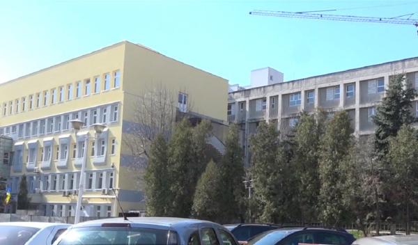 Medicii de la Spitalul din Deva, revoltați că vor fi conduși de militari