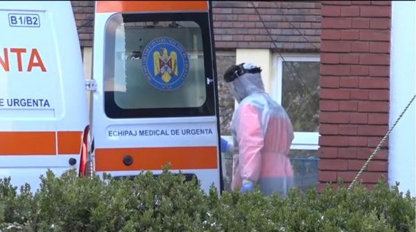 Căminele de bătrâni din România, tot mai afectate de epidemia de coronavirus