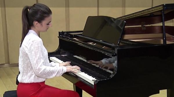 Viitorii muzicieni de la Colegiul Naţional "George Enescu" continuă studiile de la distanță