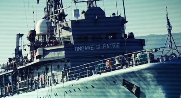 82 de militari români au sărbătorit Paștele în apele Mării Mediterane