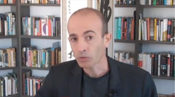 Yuval Noah Harari, interviu pentru Observator: "Pentru a ne proteja, avem nevoie să ascultăm medicii şi asistentele" (Video)