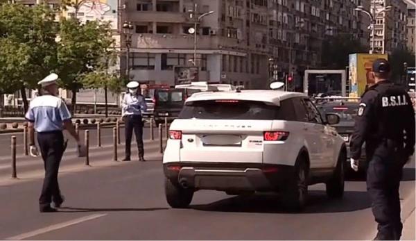 Sute de români, cercetați pentru fals și uz de fals din cauza adeverințelor de deplasare