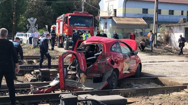 Curier care livra pizza lovit de tren, la Cluj, nu are nici măcar o zgârietură (Video)