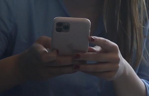 Telefoanele intelegente ar urma să aibă o aplicație prin care să fie recunoscuți suspecții de coronavirus