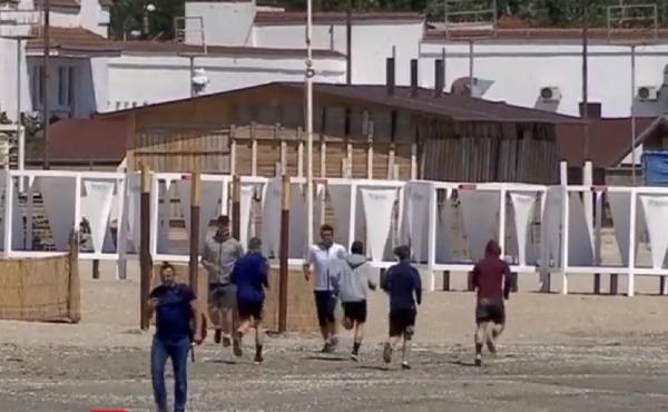 Hotelierii de pe litoralul românesc încep să atragă turiștii cu oferte avantajoase