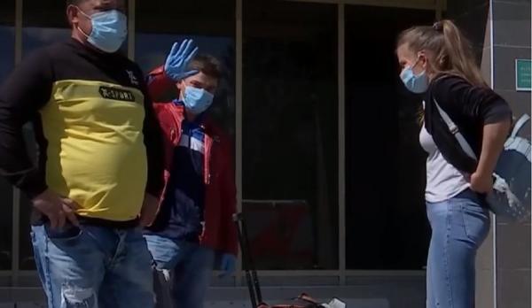 117 români plecați la cules de sparanghel s-au întors acasă