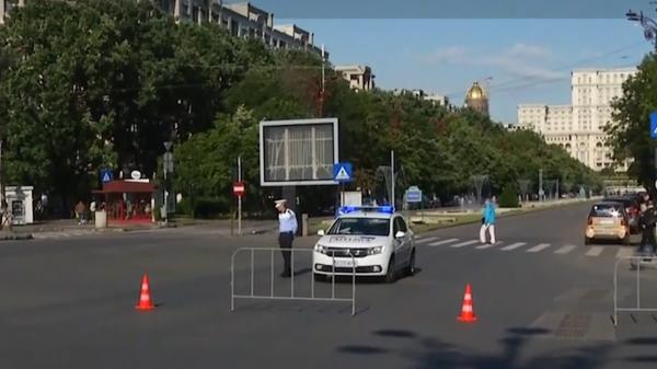 Primul weekend cu străzi circulate doar de pietoni în centrul Bucureştiului