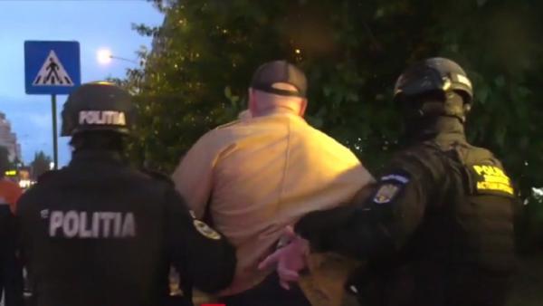 Un bărbat din Constanţa și-a amenințat fosta soție cu moartea și poliția cu sinuciderea