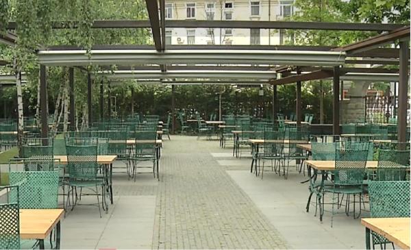 Terasele, plajele și granițele se redeschid în România, de Ziua Copilului