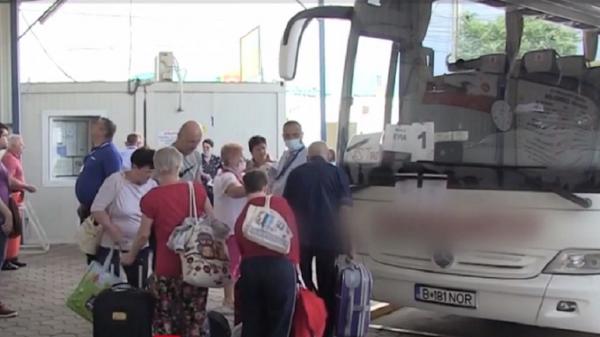 Primele excursii spre destinaţii estivale, așteptate cu sufletul la gură de români