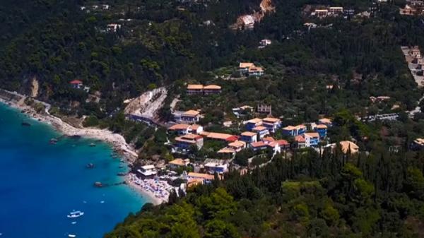 Lefkada, paradisul grecesc fără niciun caz de infectare cu coronavirus. Manager de hotel: "Românii sunt clienţii mei favoriți" (Video)