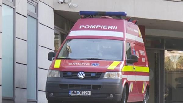 Tânăra mamă care a intrat în comă după ce a născut, la Maternitatea Giuleşti, ar fi suferit o complicaţie rară