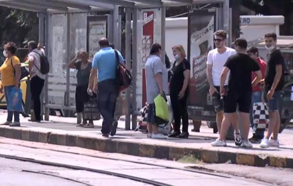 România se topește la peste 40 de grade, temperatură resimțită, iar umiditatea a accentuat senzația de sufocare (Video)