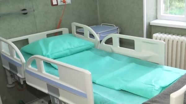 Zeci de pacienți cu coronavirus ies din spitale la cerere, după decizia CCR