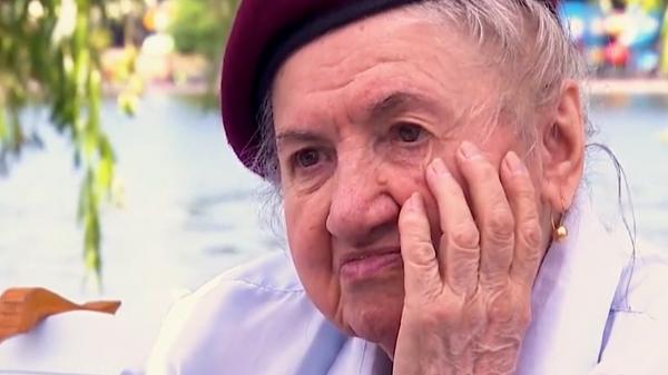 Prima femeie paraşutist de după cel de-al Doilea Război Mondial din România a împlinit 90 de ani