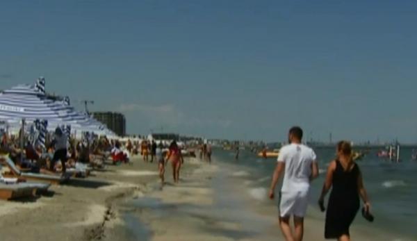 100.000 de turiști sunt așteptați pe litoral, în weekend, în ciuda numărului în creștere de infectări cu noul coronavirus