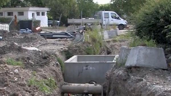 Se lucrează de zor în staţiunea Băile Felix, în plin sezon estival