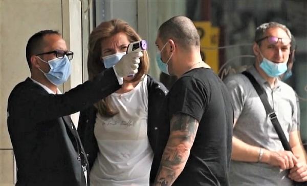 Infectările zilnice cu coronavirus ar fi de 3 ori mai multe, în condițiile în care aproape 7000 de teste rămân neprelucrate de la o zi la alta (Video)