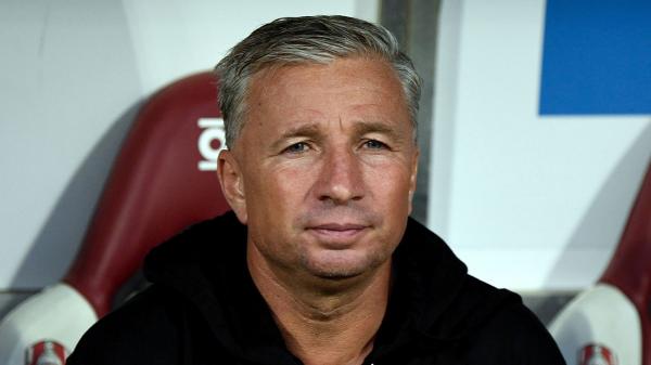 Antrenorul lui CFR Cluj, Dan Petrescu, a fost confirmat pozitiv cu coronavirus