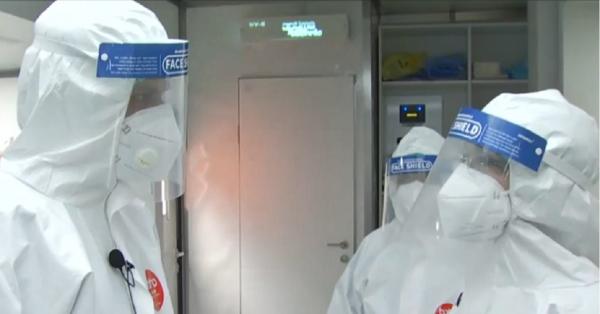 Reportaj: Lupta pacienților și medicilor, surprinsă în secțiile de terapie intensivă