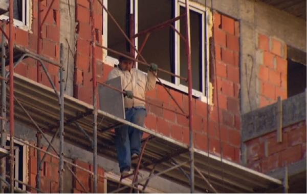 România are nevoie de circa 500.000 de muncitori în construcții