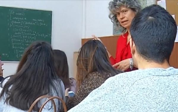 Elevii ar putea scăpa de Bacalaureat şi de Evaluarea Naţională, dacă România este în stare de urgență sau de alertă