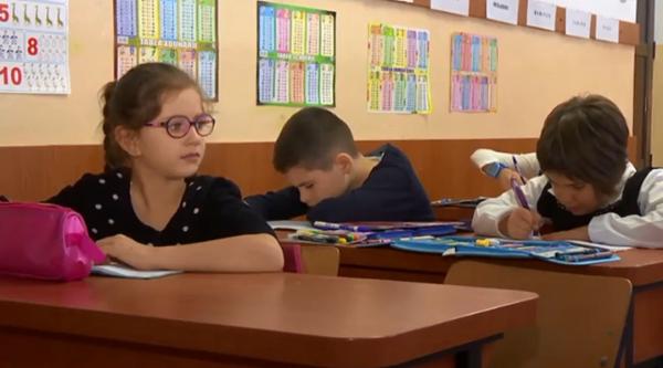Părinţii ar putea deconta o parte din banii pe care îi dau la after-school