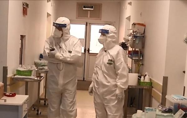 Medici și pacienți, afectați de coronavirus, mărturii cutremurătoare din secția de Terapie Intensivă de la Brașov (Video)