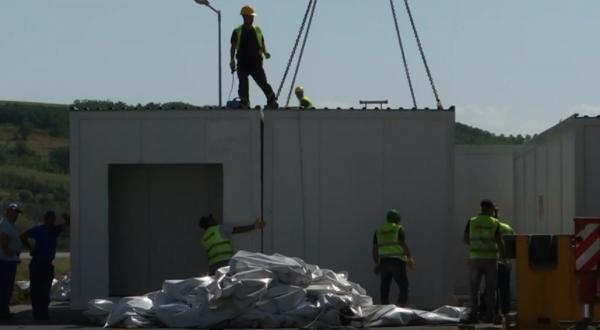 Spitalul modular din Iași, promis din mai, încă nu a fost inaugurat