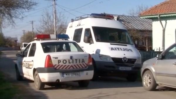 Pastor din Suceava, reținut după ce și-a terorizat şi abuzat cinci dintre cei opt copii