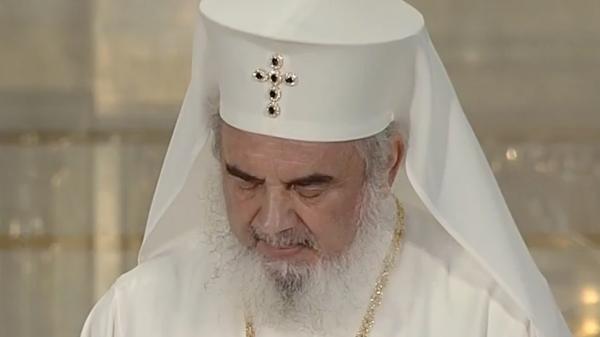 Ministerul Educației, criticat de Patriarhul Daniel pentru intenţia de a elimina notele la orele de religie