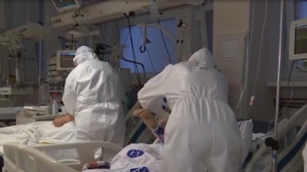 Un băiat de 18 ani şi o profesoară de 25 de ani, pe lista pacienţilor cu coronavirus care au decedat